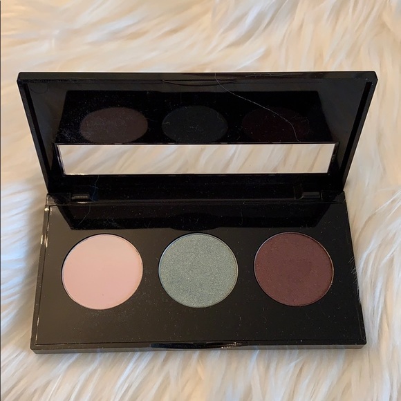 Stila Santa Monica Blvd Eye Shadow Set - Picture 2 of 6